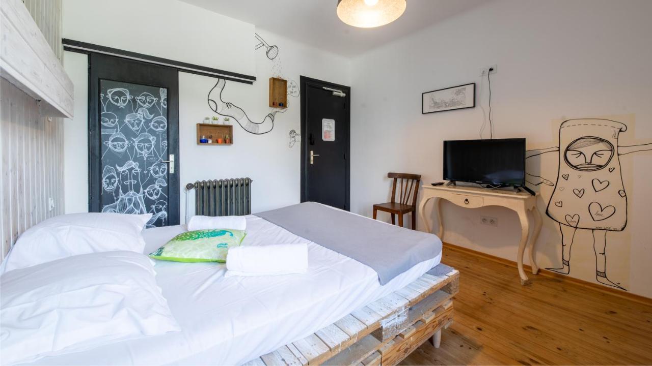 Mamie Jane Motel Aix-les-Bains Exterior foto